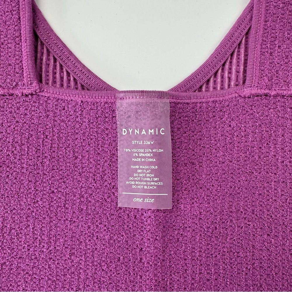 Dynamic Seamless Cami Tank - Picture 3 of 3